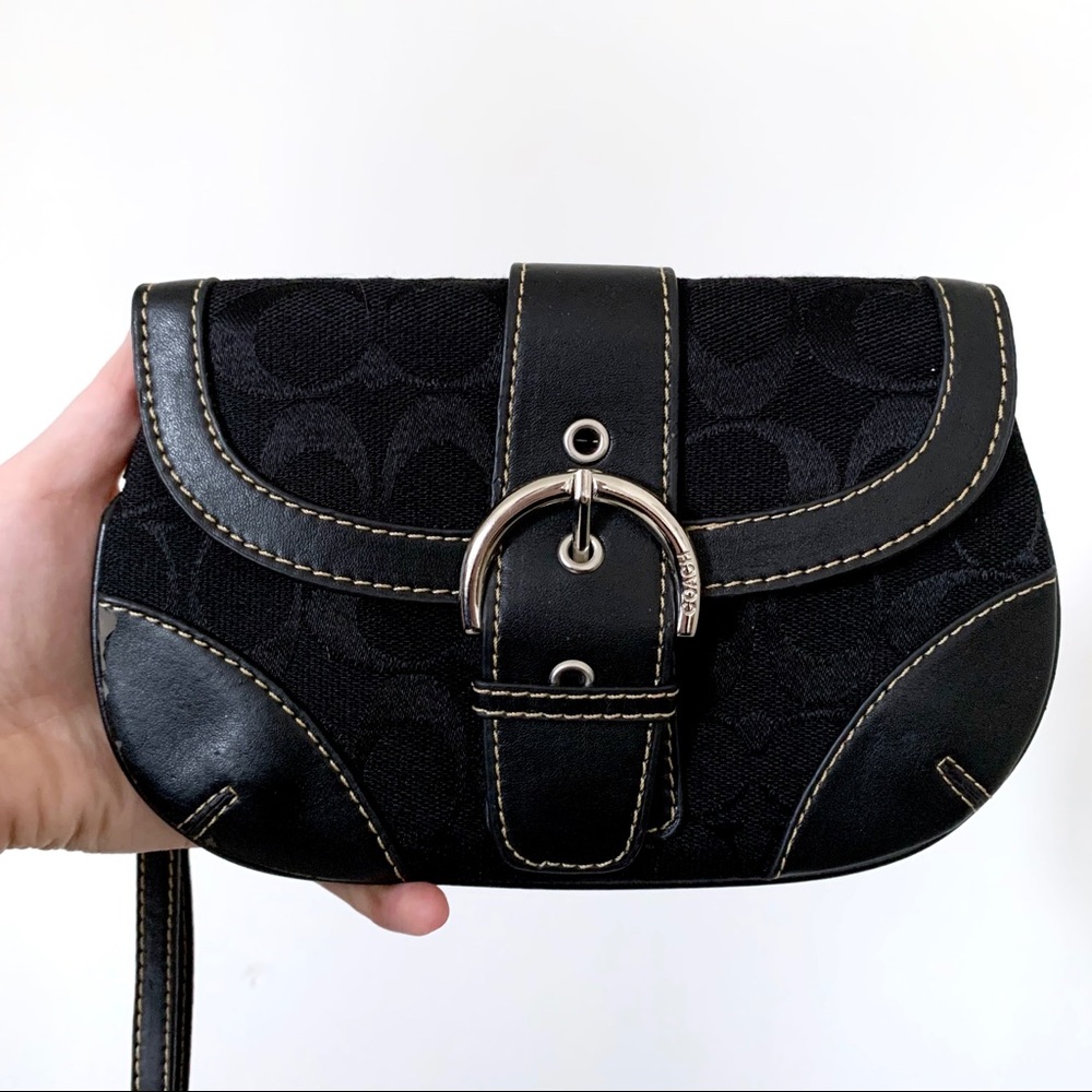 Vintage Coach Black Leather Wristlet Clutch Buckle Y2K CC logo monogram western